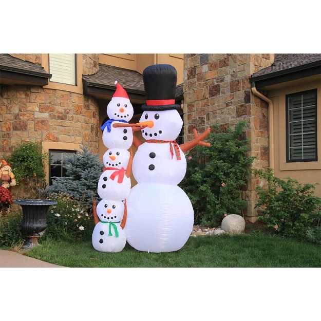 10' Inflatable Snowman Scene