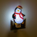 Winter Night Light - Penguin - Swivel Plug w/LED Bulb
